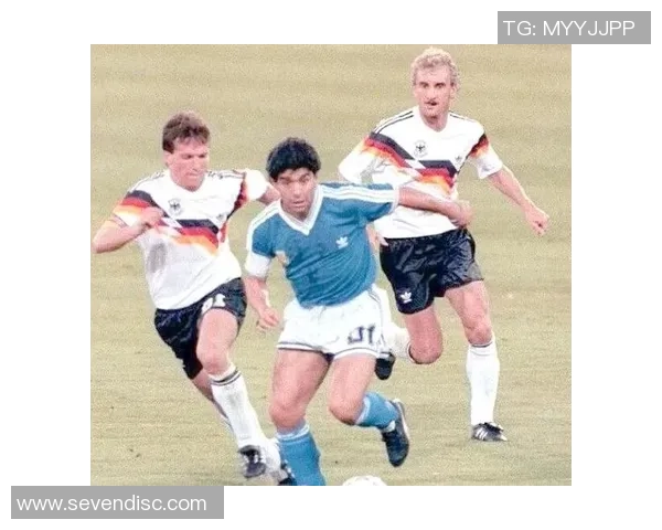 1990年世界杯决赛德国与阿根廷的经典对决与历史意义分析 1990年世界杯决赛德国与阿根廷的经典对决与历史意义分析