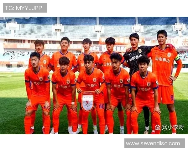 90比分与即时比分的深度对比分析及其对球迷的影响