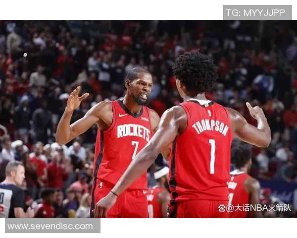 2004年火箭队与魔术队激战回顾：经典对决的精彩瞬间与战术分析